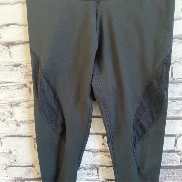 Aerie Chill Play Move Leggings SZ M - Picture 3 of 4